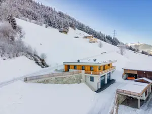 Außenseite Ferienhaus [Winter]