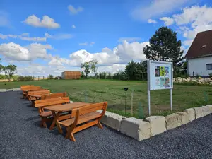 Sitzgelegenheiten im Außenbereich