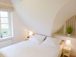 Doppelbettschlafzimmer in der Ferienwohnung Seepferdchen in Süddorf auf Amrum