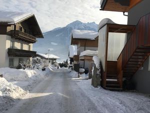 Außenseite Ferienhaus [Winter]