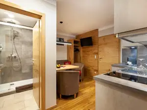 Steinriegel-Suite Wohnraum mit Küche