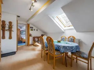 DiningRoom