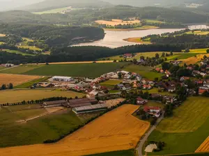 Luftbild Seebarn.jpg Luftbild Seebarn.jpg