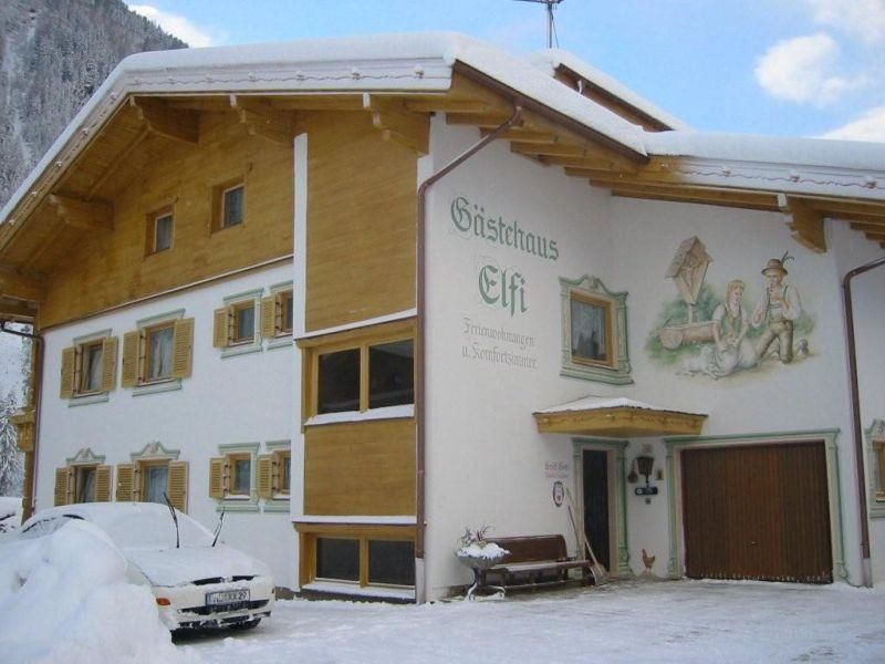 Gästehaus Elfi Neustift Milders Winter