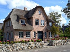 Herzlich willkommen am freistehenden Ferienhaus "Reethus Westerheide"!