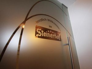 Herzlich Willkommen im Steinerhof