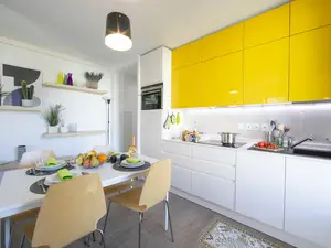 Küche und Essbereich