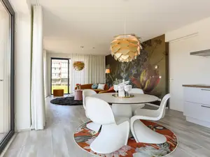 DiningRoom DiningRoom