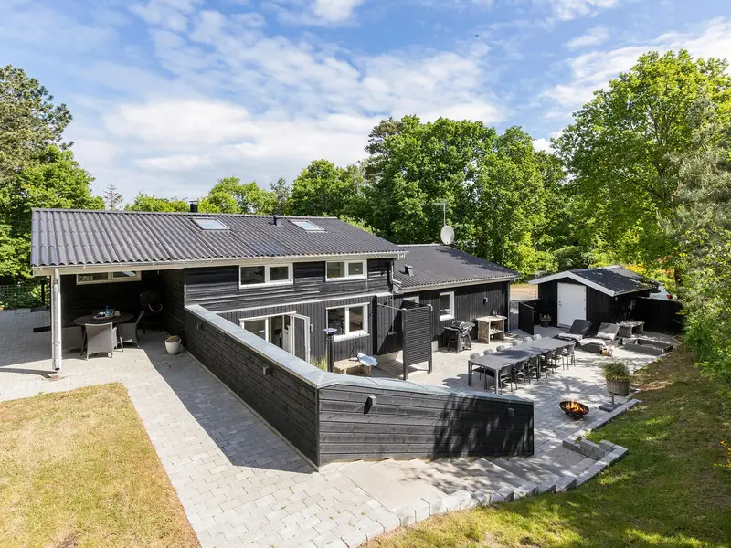 house house