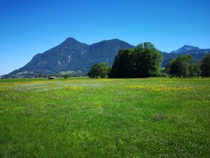 Blick zum Kranzhorn und Erler Berge