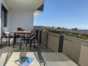 Balkon mit Sitzgruppe