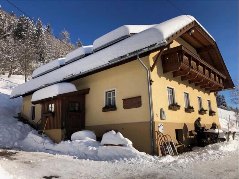 Außenseite Ferienhaus [Winter]