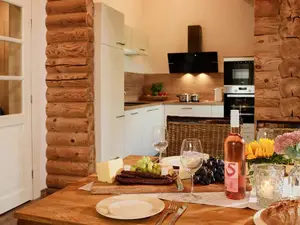 Ferienhaus Katz: Küche im Wohnraum