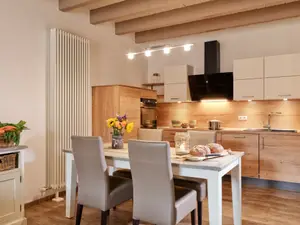 Ferienwohnung Mäuseturm: Esszimmer