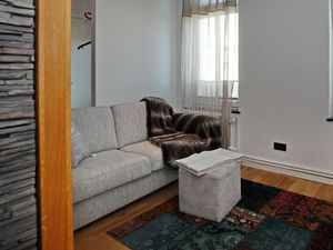 Wohnzimmer mit Schlafcouch