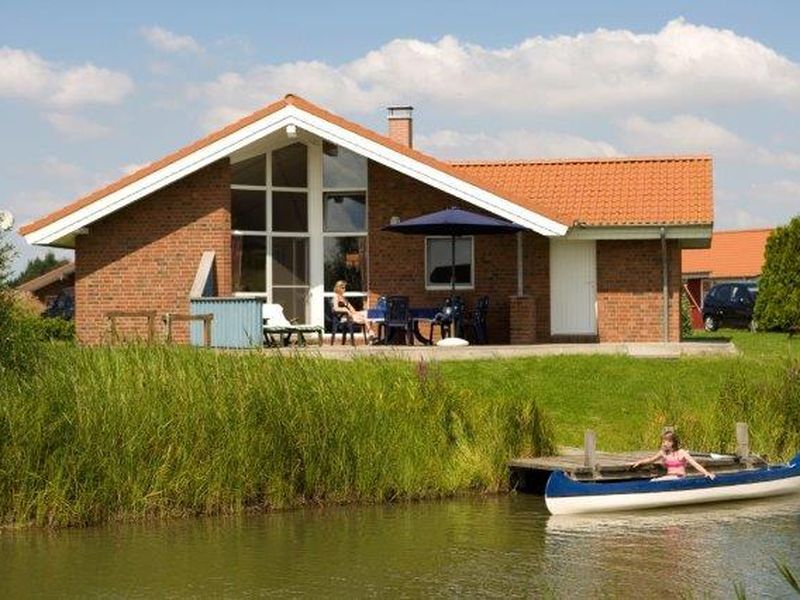 Ferienhaus Seeland Wasserseite