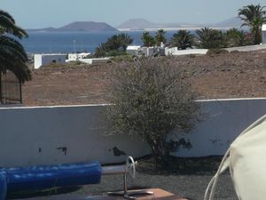 Sicht auf Hafen und Fuerteventura