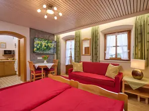 Spitzstein Wohn-Schlafbereich