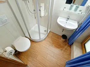 Doppelzimmer Beispiel Dachgeschoß Bad Doppelzimmer Beispiel Dachgeschoß Bad