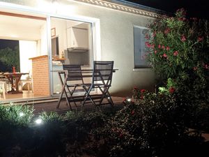 Le gite la nuit coté pergola