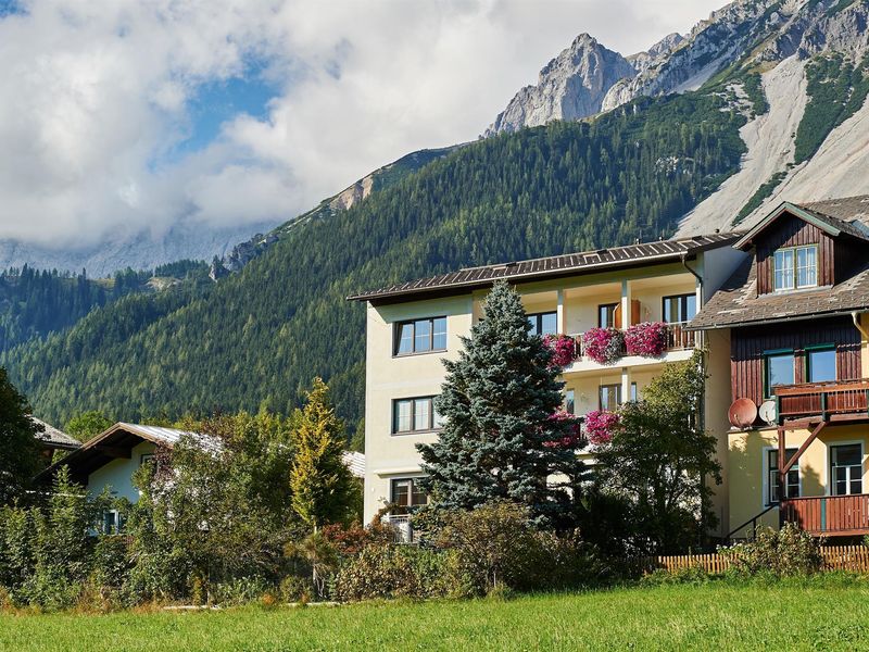 Haus Herma mitten im Ortskern