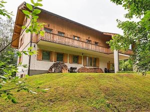 Außenseite Ferienhaus [Sommer]