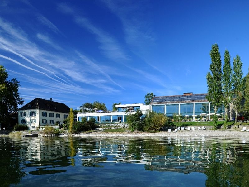 Blick auf das Haus Insel Reichenau