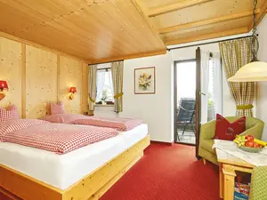 Schlafzimmer - Ferienwohnung Kaiserstüberl
