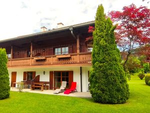 Haus im Sommer