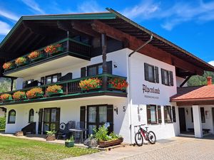 Das Haus Alpenland - Zentrale Lage - sehr ruhige Seitenstraße