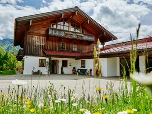 Haus Lofertal im Sommer