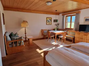 Essecke Wohn-Schlafzimmer