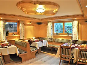 Frühstücksraum im Gästehaus Schwemmbauer