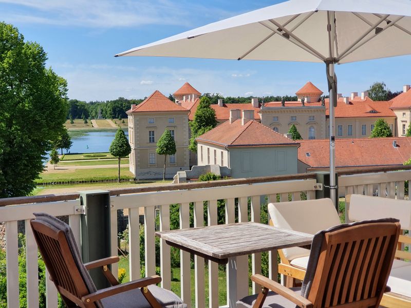 Loggia zu Fewo Ronja mit Blick auf das Schloss