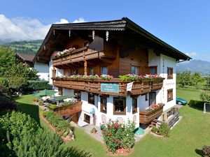 Gästehaus Schroll im Zillertal im Sommer