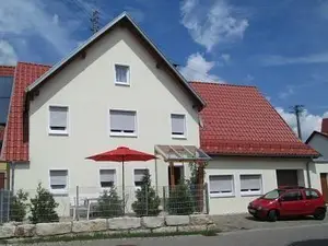 Ferienhaus im Sommer Ferienhaus im Sommer