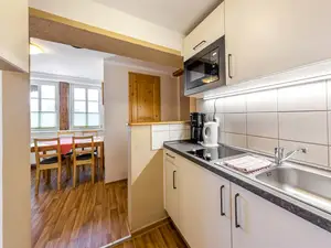 Fewo 9: Wohnraum mit Küche