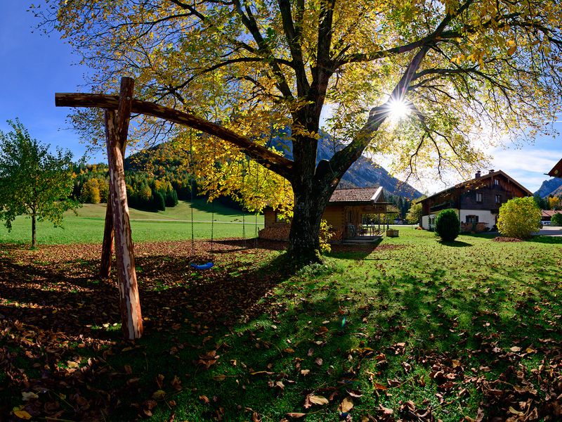 Ramslerhof im Herbst