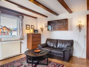 Photo, INSIDE, OUTSIDE