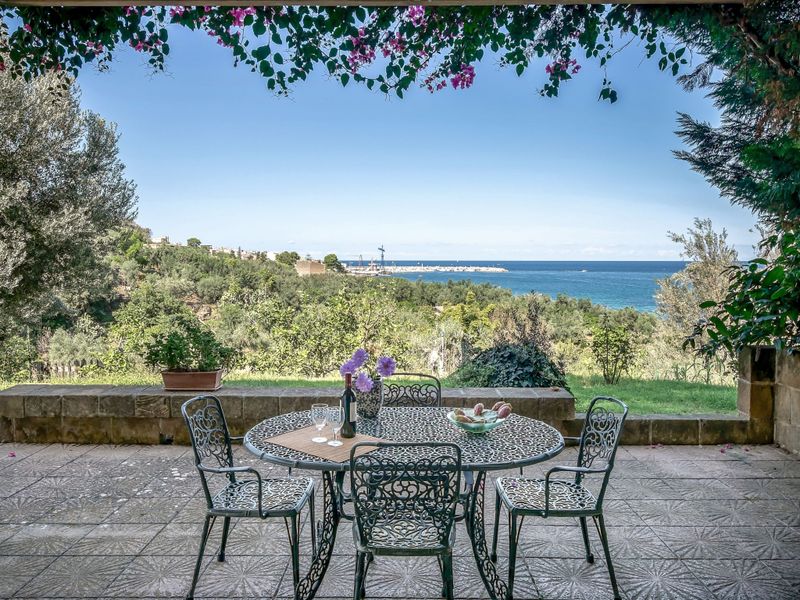 balcony-terrace