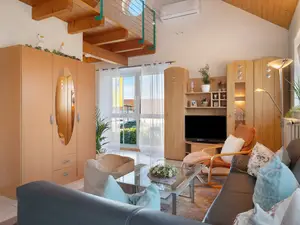 Photo, INSIDE, OUTSIDE