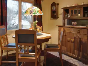 "AMBIENTE" - Essplatz