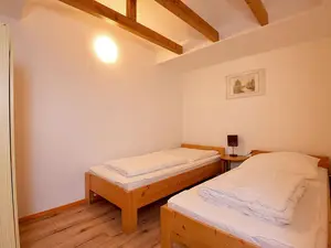 Schlafzimmer mit 2 Einzelbetten Schlafzimmer mit 2 Einzelbetten