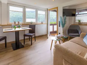 Ferienwohnungen Otto, Wohnung Wesenberg Wohnzimmer