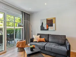 Photo, INSIDE, OUTSIDE