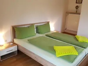 Schlafzimmer 1 Fewo Reiteralm