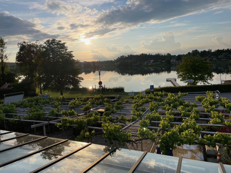 Blick vom Balkon auf den Klostersee