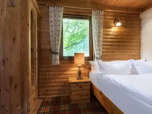 Schlafkammer mit 1,40 m breiten Bett