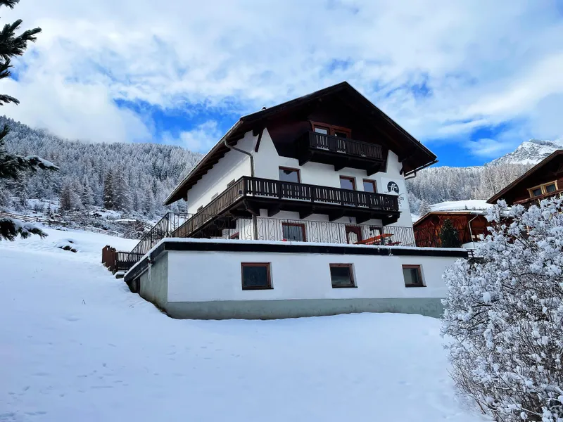 chalet Mountain Lodge Sölden chalet Mountain Lodge Sölden