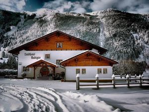 Landhaus Rudigier Winterhauptbild